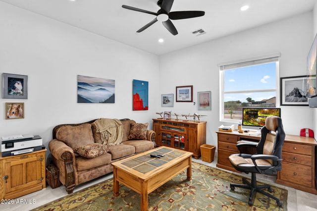 6786 W PALOMINO Way, Coolidge, AZ 85128