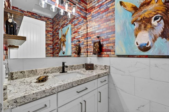 6786 W PALOMINO Way, Coolidge, AZ 85128