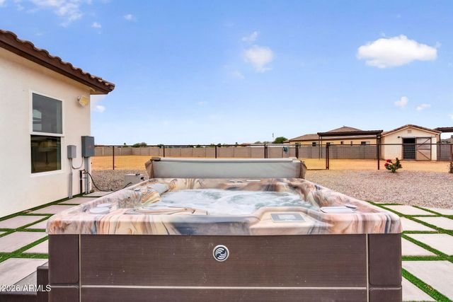 6786 W PALOMINO Way, Coolidge, AZ 85128