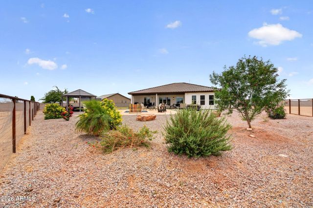 6786 W PALOMINO Way, Coolidge, AZ 85128