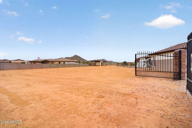 6786 W PALOMINO Way, Coolidge, AZ 85128