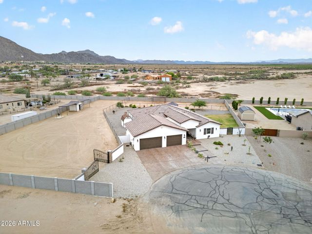 6786 W PALOMINO Way, Coolidge, AZ 85128