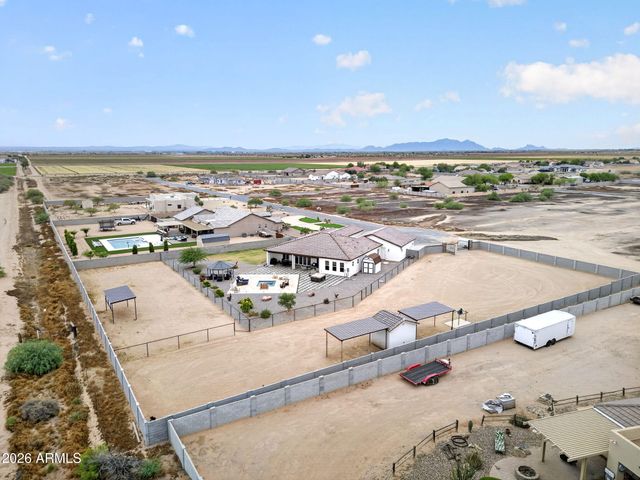 6786 W PALOMINO Way, Coolidge, AZ 85128