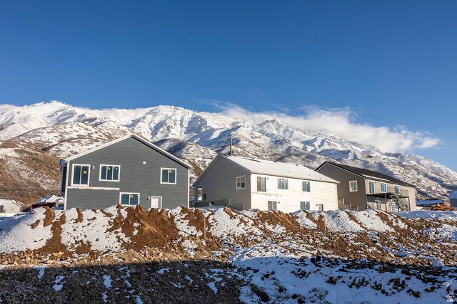 129 S 940 E, Santaquin, UT 84655