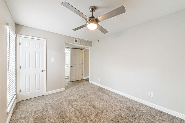 1111 W Main Street 4104, League City, TX 77573