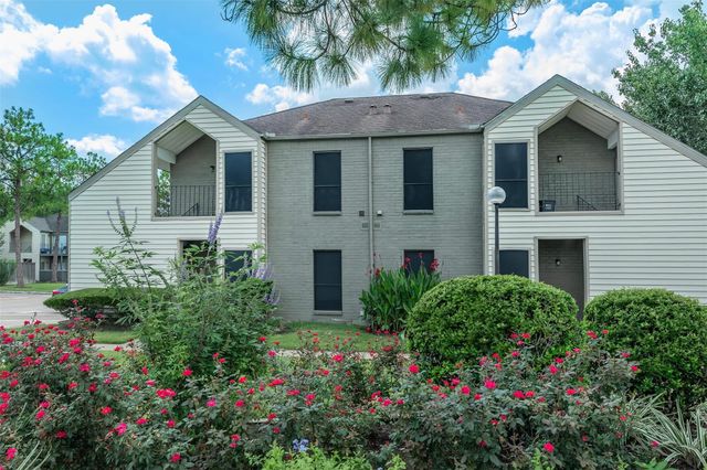1111 W Main Street 4104, League City, TX 77573