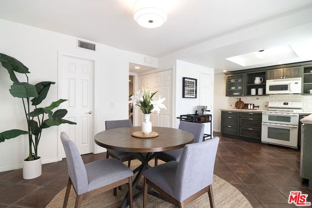219 Green Lea Place, Thousand Oaks, CA 91361