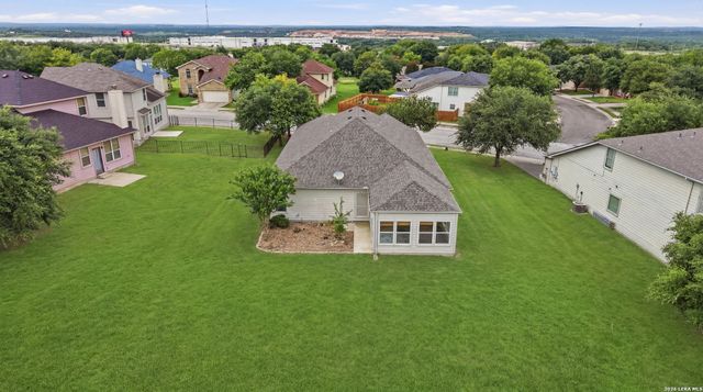 3800 Columbia, Cibolo, TX 78108