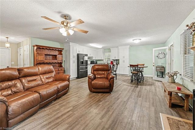 1848 Woodglo Drive, Asheboro, NC 27205