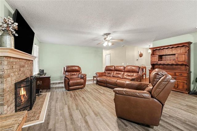 1848 Woodglo Drive, Asheboro, NC 27205