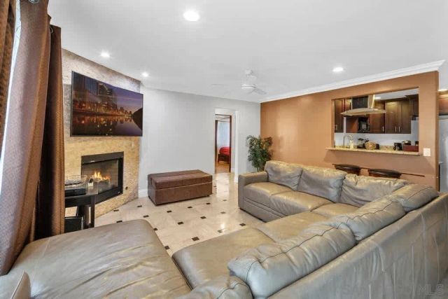 711 Island Ct 1, Mission Beach, CA 92109