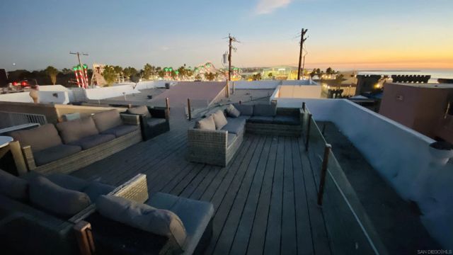 711 Island Ct 1, Mission Beach, CA 92109