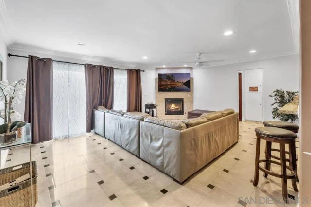 711 Island Ct 1, Mission Beach, CA 92109