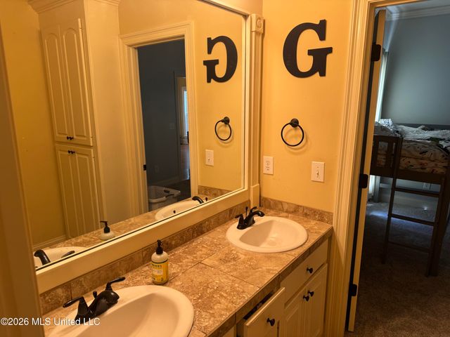120 Claiborne Street, Madison, MS 39110