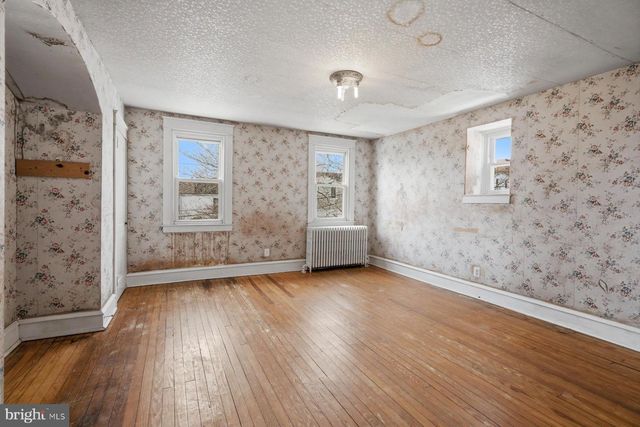 229 BARRINGTON RD, Upper Darby, PA 19082