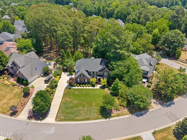 102 Poppleford Place, Cary, NC 27518