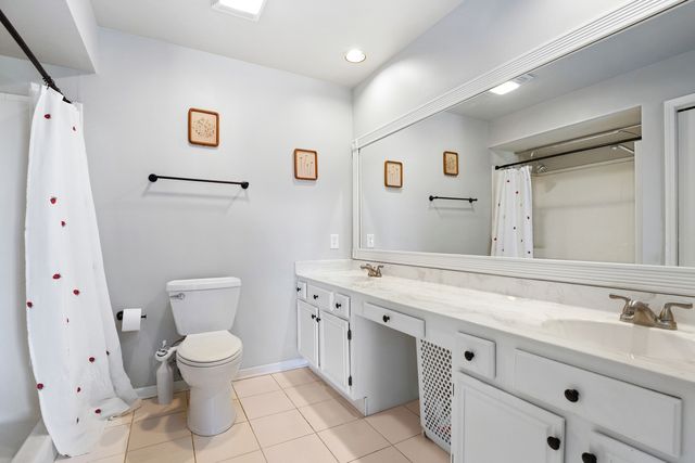 5602 W Von Avenue A, Monee, IL 60449