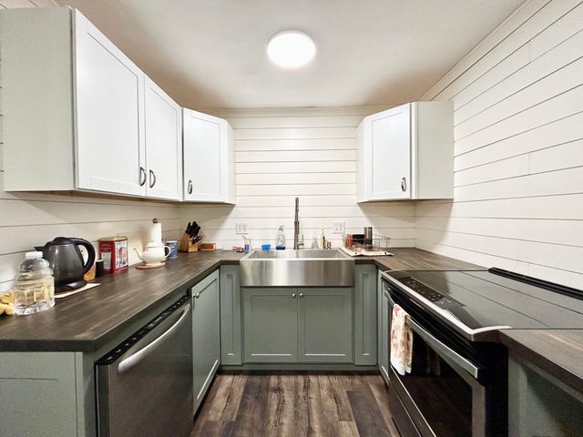43-4 Woodson Bend, Bronston, KY 42518