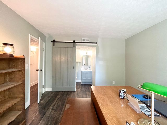 43-4 Woodson Bend, Bronston, KY 42518