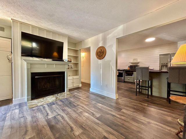 43-4 Woodson Bend, Bronston, KY 42518