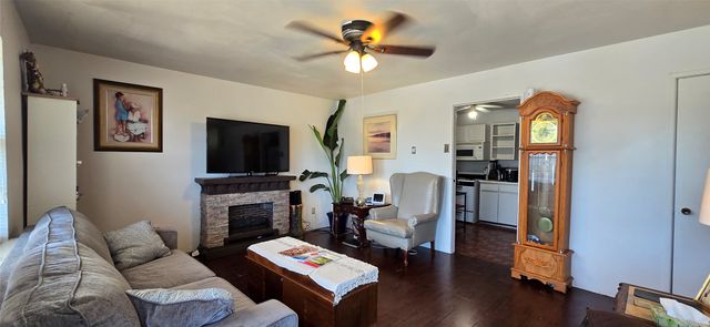 2349 Talco Drive, Dallas, TX 75241