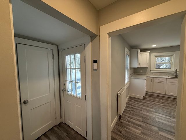 794 Sandwich Rd, Falmouth, MA 02540