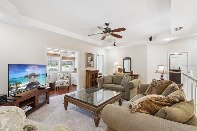 5626 BAY SIDE DRIVE, Orlando, FL 32819