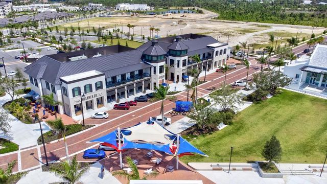 11610 MARATHON CIRCLE, Venice, FL 34293