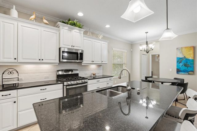 11610 MARATHON CIRCLE, Venice, FL 34293