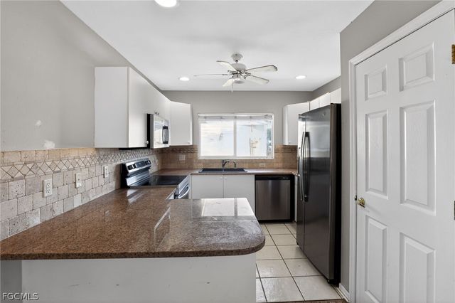 17429 Connecticut RD, Fort Myers, FL 33967