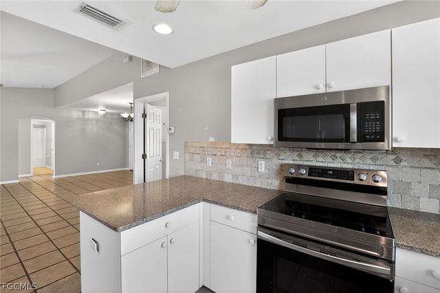 17429 Connecticut RD, Fort Myers, FL 33967