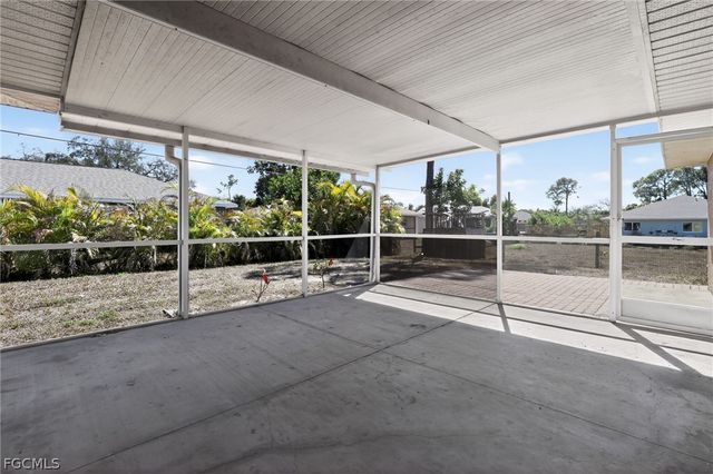 17429 Connecticut RD, Fort Myers, FL 33967