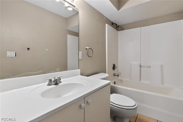 17429 Connecticut RD, Fort Myers, FL 33967