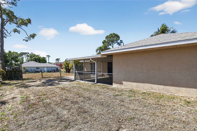 17429 Connecticut RD, Fort Myers, FL 33967