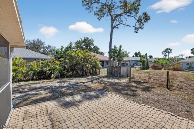 17429 Connecticut RD, Fort Myers, FL 33967