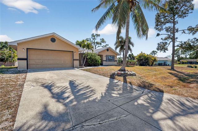 17429 Connecticut RD, Fort Myers, FL 33967
