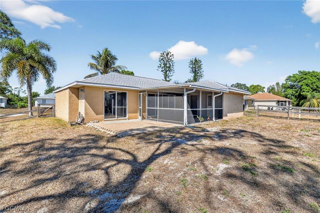 17429 Connecticut RD, Fort Myers, FL 33967
