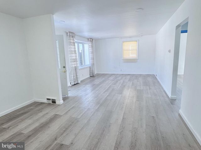 7817 LISTER ST, Philadelphia, PA 19152