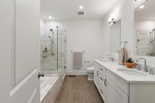 14 Millstone Dr, Sherborn, MA 01770