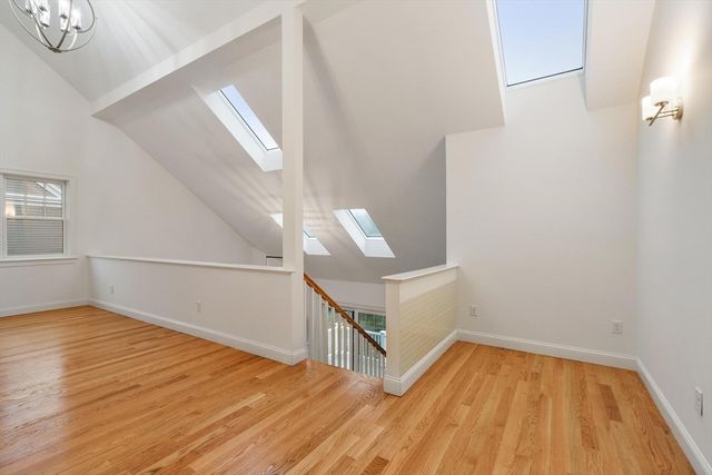 14 Millstone Dr, Sherborn, MA 01770