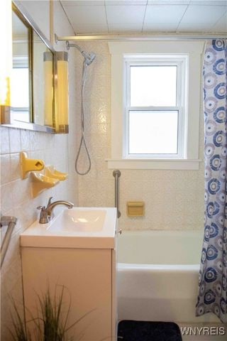 144 East Milnor Avenue, Lackawanna, NY 14218