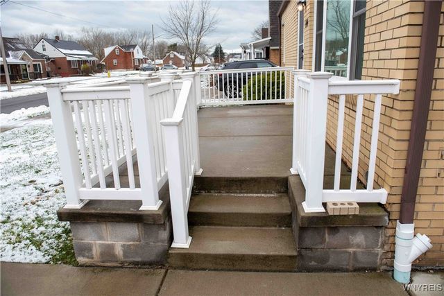 144 East Milnor Avenue, Lackawanna, NY 14218