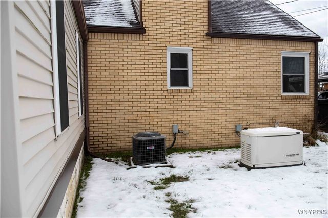 144 East Milnor Avenue, Lackawanna, NY 14218