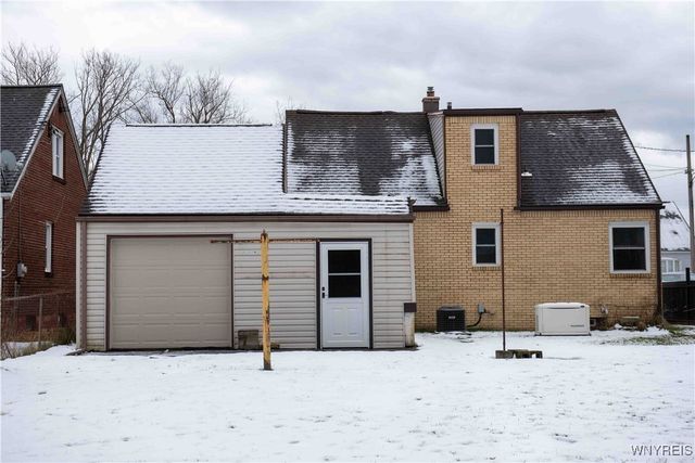 144 East Milnor Avenue, Lackawanna, NY 14218