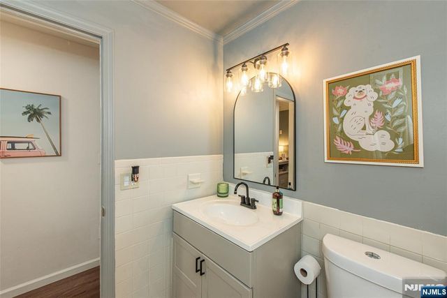34 John Street 3A, Bloomfield, NJ 07003