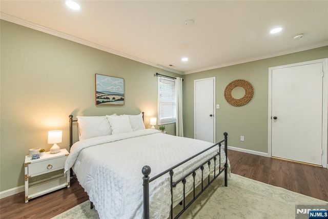 34 John Street 3A, Bloomfield, NJ 07003