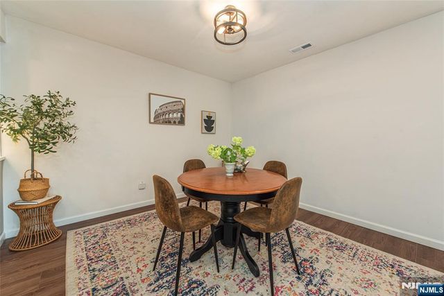 34 John Street 3A, Bloomfield, NJ 07003
