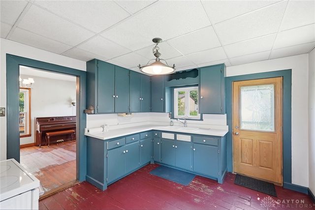 121 E Main Street, West Carrollton, OH 45449