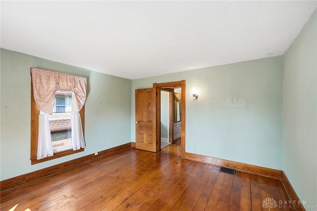 121 E Main Street, West Carrollton, OH 45449