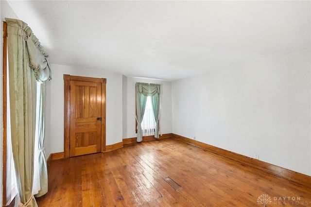 121 E Main Street, West Carrollton, OH 45449